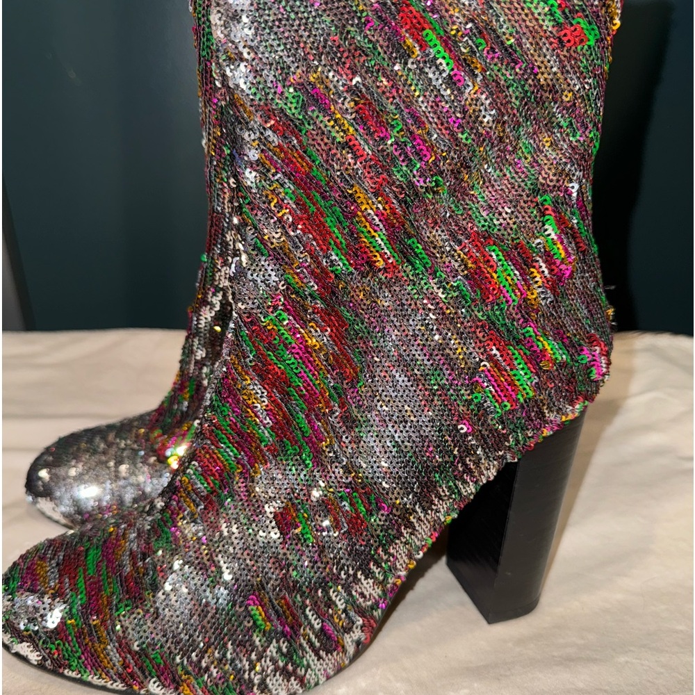 Intentional Boots- Size 8 1/2-Worn Once inside - sequin change colors when moved - Picture 3 of 6